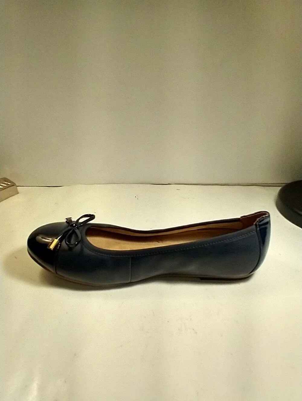 Vionic Minna Blue Leather Comfort Ballet Flats Women's sz 8.5.